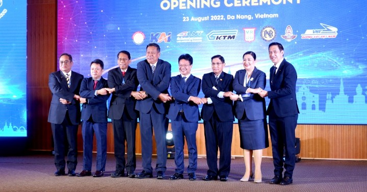 8 nước ASEAN tham gia Hội nghị Tổng Giám đốc Đường sắt ASEAN lần thứ 42 8 nước ASEAN tham gia Hội nghị Tổng Giám đốc Đường sắt ASEAN lần thứ 42
