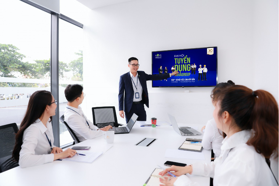 NovaGroup góp phần thúc đẩy kinh tế, chuyển dịch cơ cấu lao động địa phương NovaGroup góp phần thúc đẩy kinh tế, chuyển dịch cơ cấu lao động địa phương