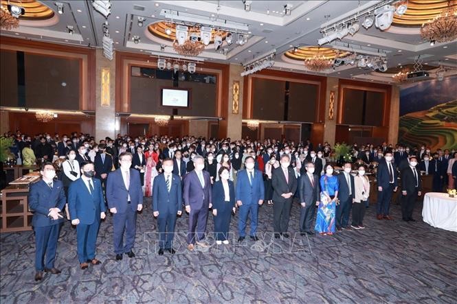 Việt Nam đóng vai trò quan trọng trong gắn kết Hàn Quốc với Đông Nam Á Việt Nam đóng vai trò quan trọng trong gắn kết Hàn Quốc với Đông Nam Á