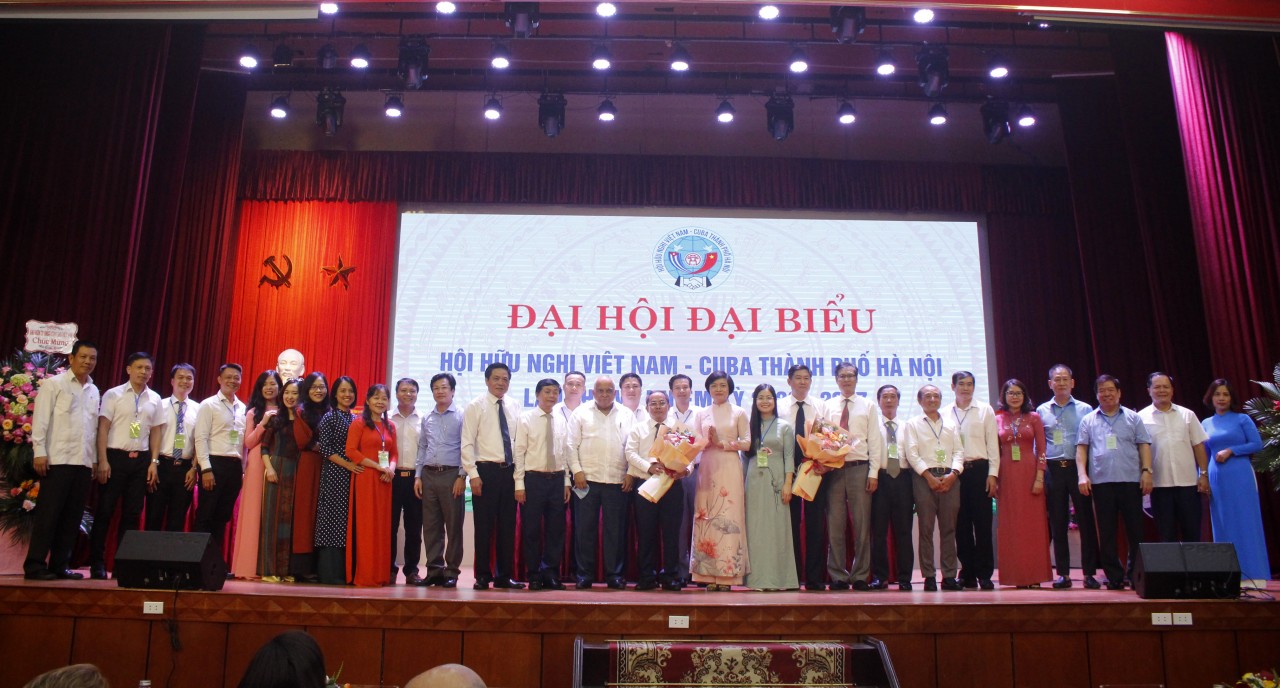 Gìn giữ, phát triển quan hệ truyền thống tốt đẹp Việt Nam - Cuba Gìn giữ, phát triển quan hệ truyền thống tốt đẹp Việt Nam - Cuba