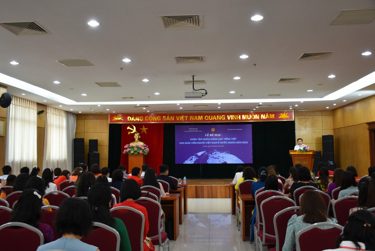 Bế mạc khóa tập huấn giảng dạy tiếng Việt: Bế mạc khóa tập huấn giảng dạy tiếng Việt: