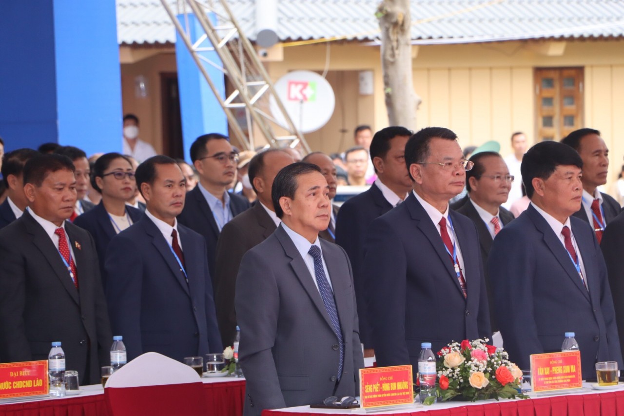 Chương trình có sự tham dự của nhiều đại biểu đến từ các tỉnh của nước CHDCND Lào (Ảnh: Quốc Khánh). Chương trình có sự tham dự của nhiều đại biểu đến từ các tỉnh của nước CHDCND Lào (Ảnh: Quốc Khánh).