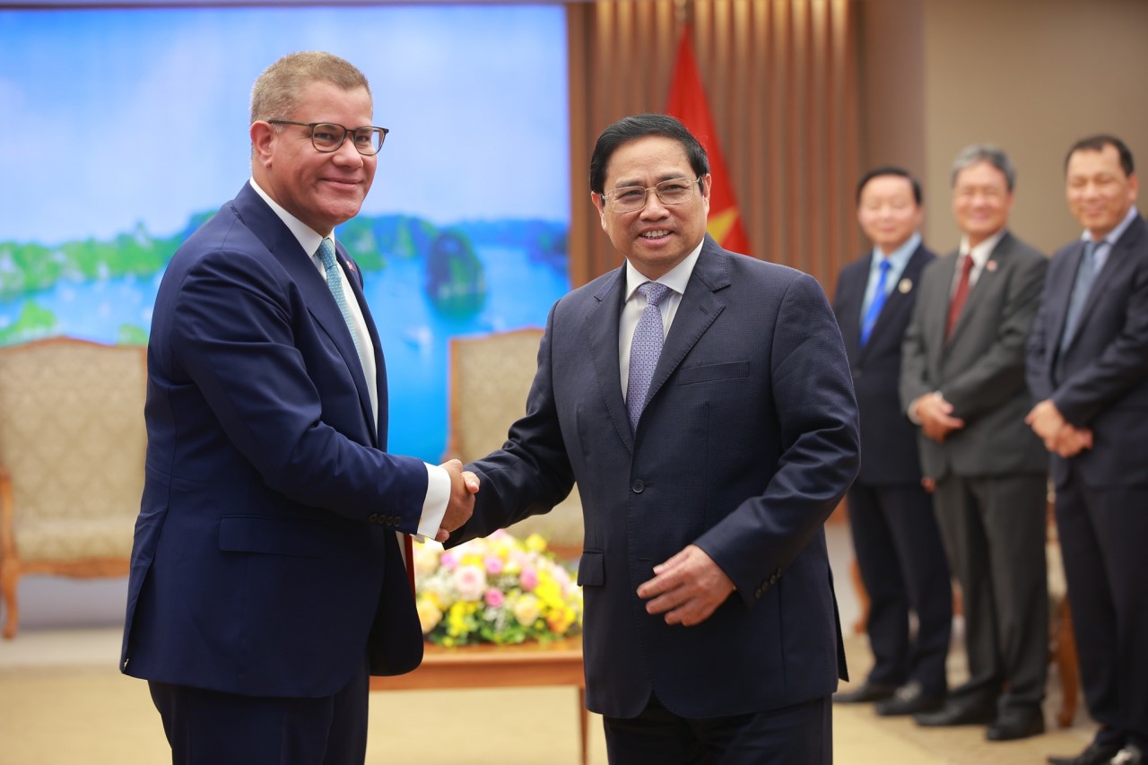 COP26 President Returns to VietNam to Drive Progress on Clean Energy Transition COP26 President Returns to VietNam to Drive Progress on Clean Energy Transition