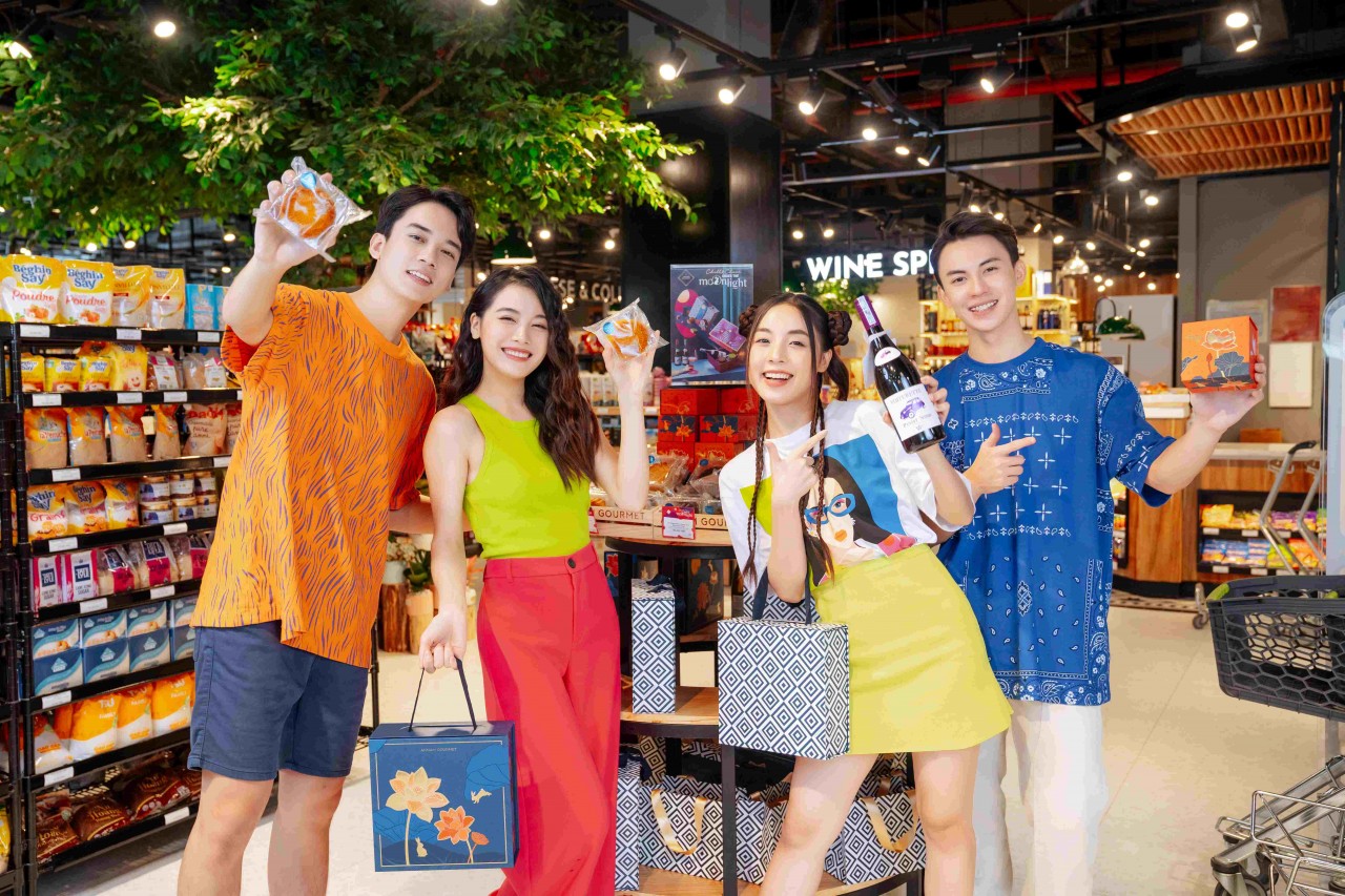 Annam Gourmet gây ấn tượng với đủ loại hương vị bánh Trung thu ngon. Annam Gourmet gây ấn tượng với đủ loại hương vị bánh Trung thu ngon.