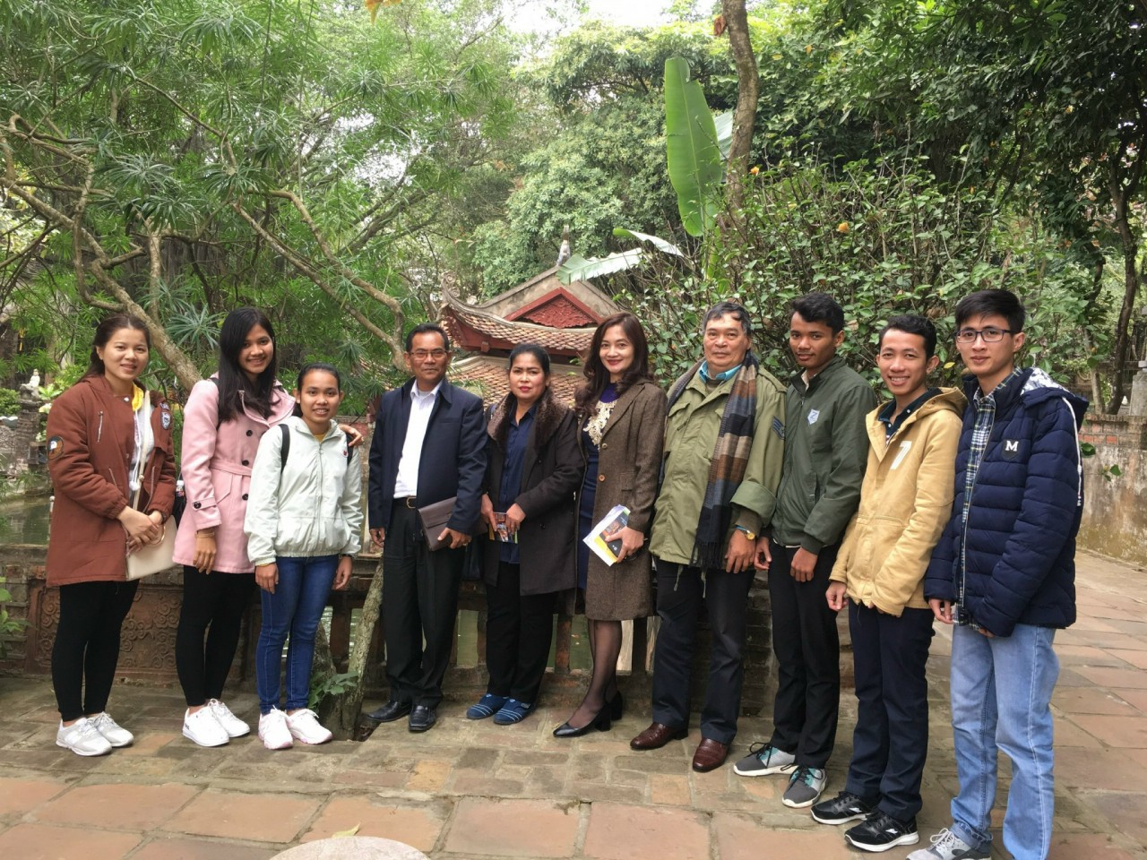 Ươm mầm hữu nghị Việt Nam - Campuchia Ươm mầm hữu nghị Việt Nam - Campuchia