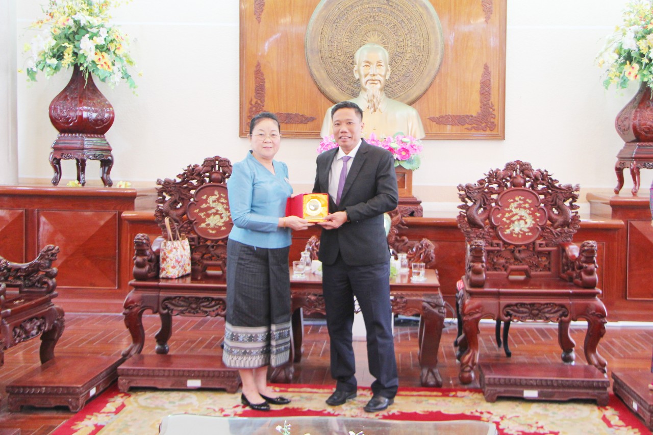 Xúc tiến, mở rộng hợp tác các lĩnh vực thế mạnh giữa TP Cần Thơ và các địa phương Lào Xúc tiến, mở rộng hợp tác các lĩnh vực thế mạnh giữa TP Cần Thơ và các địa phương Lào