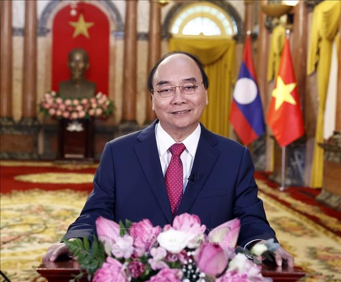 Chủ tịch nước: Mối quan hệ Việt Nam - Lào sẽ tiếp tục nở hoa thơm, kết trái ngọt Chủ tịch nước: Mối quan hệ Việt Nam - Lào sẽ tiếp tục nở hoa thơm, kết trái ngọt