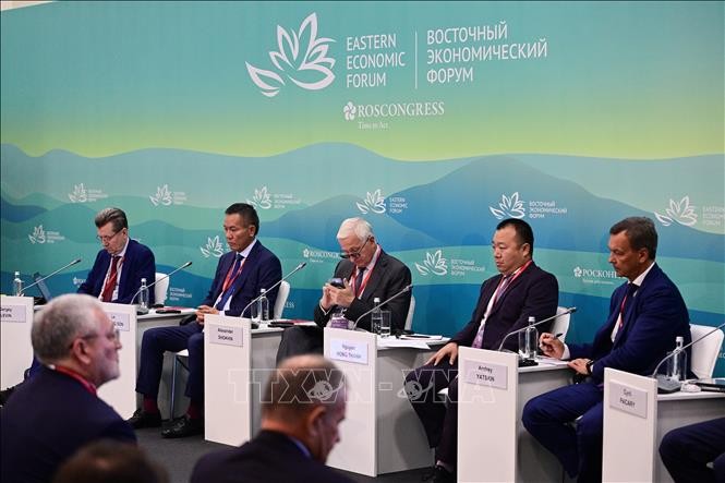 2022 Eastern Economic Forum: Vietnam, Russia Hold Business Dialogue 2022 Eastern Economic Forum: Vietnam, Russia Hold Business Dialogue