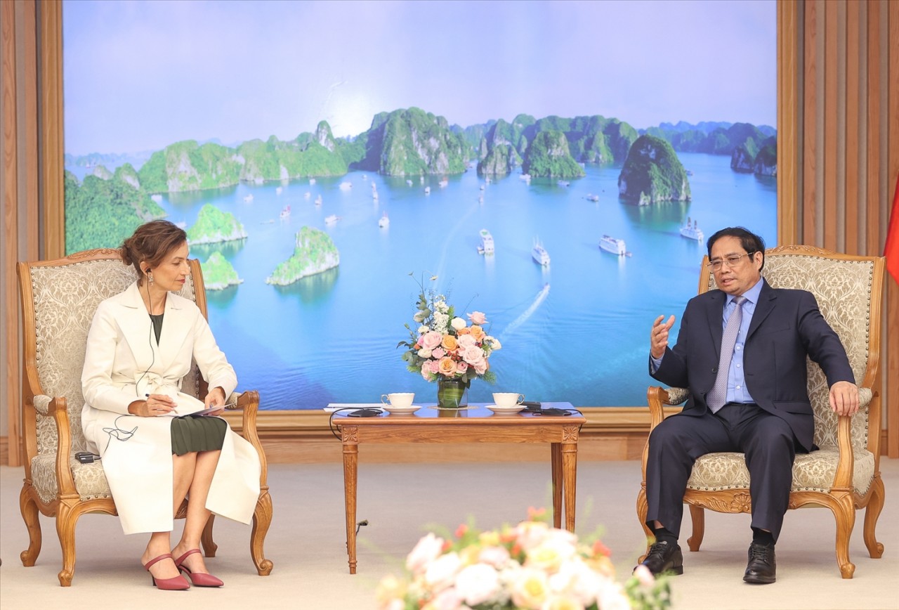 Thủ tướng Chính phủ khẳng định Việt Nam sẽ tiếp tục phát huy vai trò là thành viên tích cực, có trách nhiệm của Tổ chức UNESCO, chủ động tham gia các hoạt động và đóng góp vào các nỗ lực của tổ chức vì hòa bình, hợp tác và phát triển của quốc gia thành viên - Ảnh: VGP/Nhật Bắc Thủ tướng Chính phủ khẳng định Việt Nam sẽ tiếp tục phát huy vai trò là thành viên tích cực, có trách nhiệm của Tổ chức UNESCO, chủ động tham gia các hoạt động và đóng góp vào các nỗ lực của tổ chức vì hòa bình, hợp tác và phát triển của quốc gia thành viên - Ảnh: VGP/Nhật Bắc