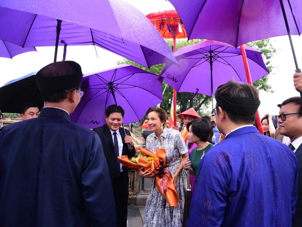 Giám đốc Audrey Azoulay: Thật tuyệt vời khi được ở lại trong không gian Đại nội Huế Giám đốc Audrey Azoulay: Thật tuyệt vời khi được ở lại trong không gian Đại nội Huế