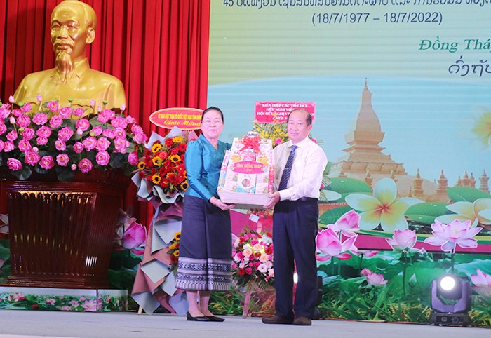 Thành lập Chi hội Doanh nhân Việt Nam - Lào tỉnh Đồng Tháp Thành lập Chi hội Doanh nhân Việt Nam - Lào tỉnh Đồng Tháp