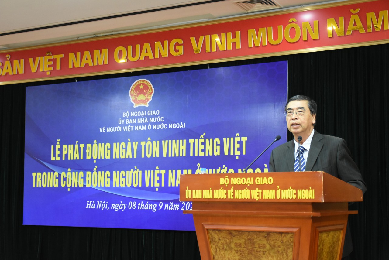 Phát động Ngày Tôn vinh tiếng Việt trong cộng đồng người Việt Nam ở nước ngoài Phát động Ngày Tôn vinh tiếng Việt trong cộng đồng người Việt Nam ở nước ngoài