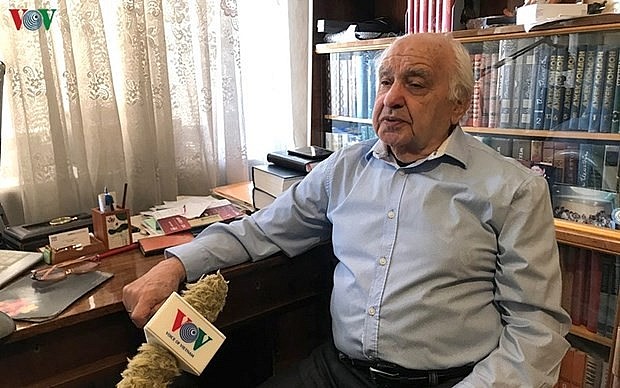 Vĩnh biệt nhà Việt Nam học nổi tiếng Grigory Mikhailovich Lokshin | Văn hóa | Vietnam+ (VietnamPlus) Vĩnh biệt nhà Việt Nam học nổi tiếng Grigory Mikhailovich Lokshin | Văn hóa | Vietnam+ (VietnamPlus)