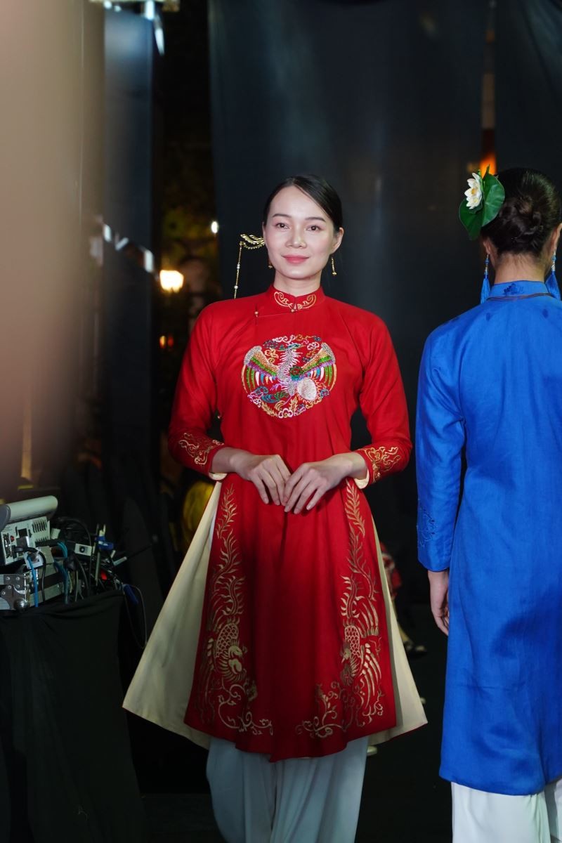 Vietnam and Italy Cooperate to Launch Ao Dai Collection Vietnam and Italy Cooperate to Launch Ao Dai Collection