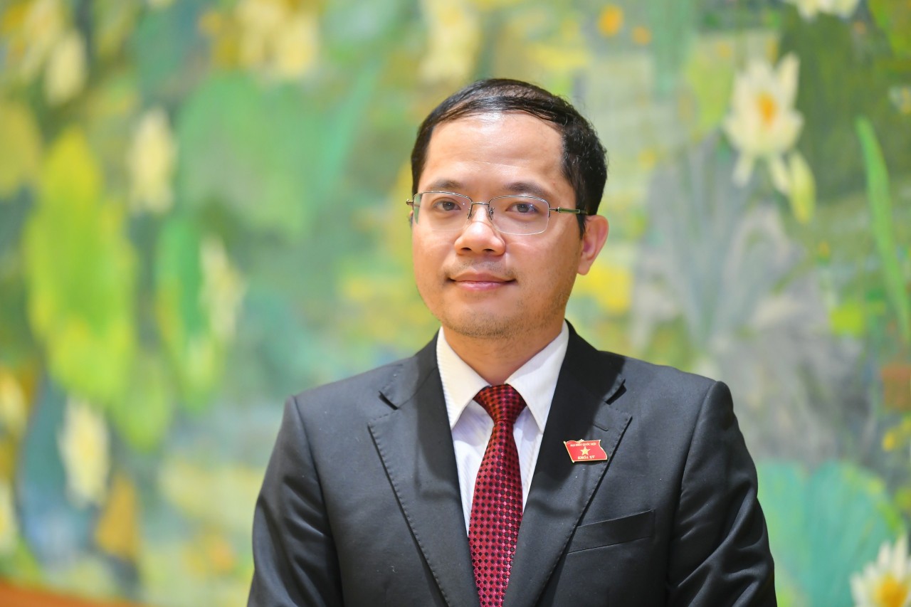 Việt Nam - Campuchia “láng giềng tốt đẹp, hữu nghị truyền thống, hợp tác toàn diện, bền vững lâu dài” Việt Nam - Campuchia “láng giềng tốt đẹp, hữu nghị truyền thống, hợp tác toàn diện, bền vững lâu dài”