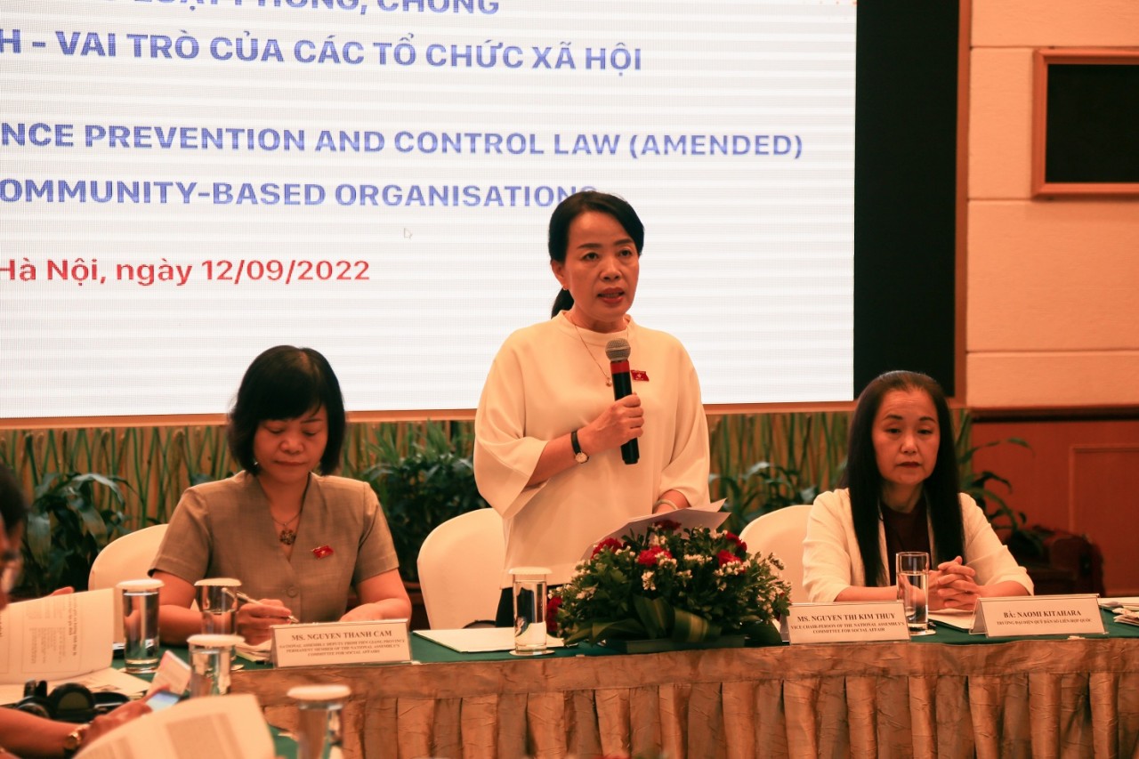Experts Contribute to Draft Revised Law on Domestic Violence Control Experts Contribute to Draft Revised Law on Domestic Violence Control