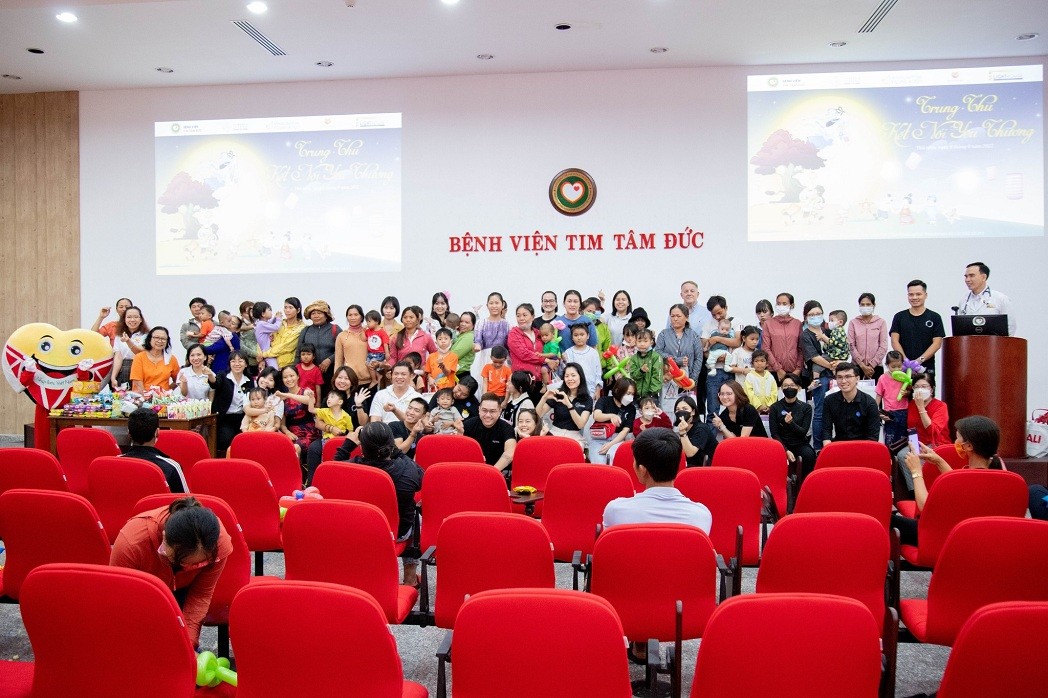Mid-Autumn Festival filled with Love for Less Fortunate Children, Covid-19 Orphans Mid-Autumn Festival filled with Love for Less Fortunate Children, Covid-19 Orphans