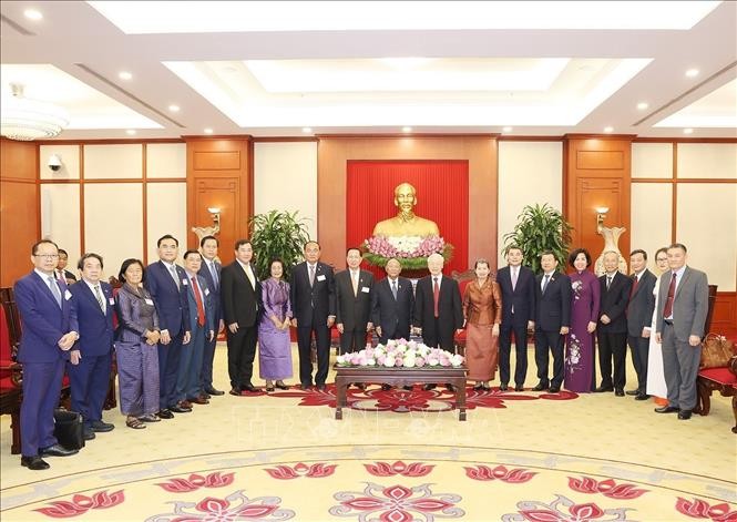 Tổng Bí thư Nguyễn Phú Trọng tiếp Chủ tịch Quốc hội Vương quốc Campuchia Samdech Heng Samrin Tổng Bí thư Nguyễn Phú Trọng tiếp Chủ tịch Quốc hội Vương quốc Campuchia Samdech Heng Samrin