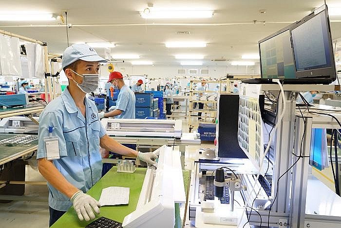 Electronics production at Rhythm Precision Vietnam in Noi Bai Industrial Park. Electronics production at Rhythm Precision Vietnam in Noi Bai Industrial Park.