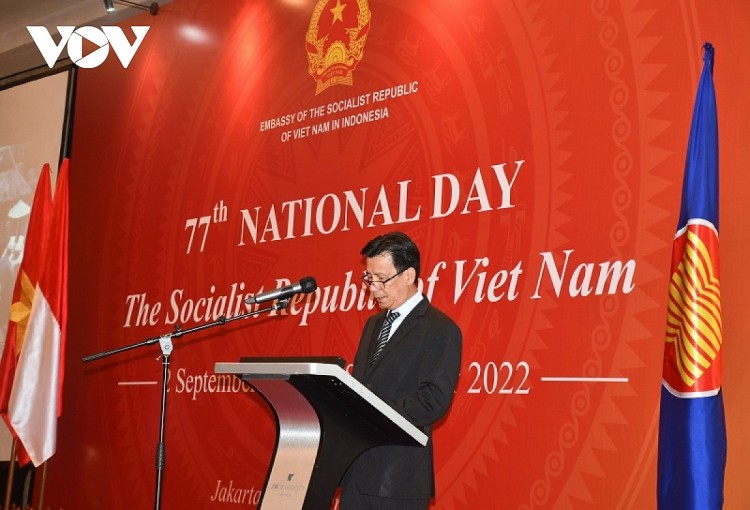 Đại sứ Việt Nam tại Indonesia Tạ Văn Thông phát biểu tại buổi lễ (Ảnh: VOV). Đại sứ Việt Nam tại Indonesia Tạ Văn Thông phát biểu tại buổi lễ (Ảnh: VOV).