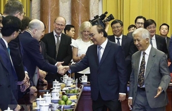 Chủ tịch nước tiếp các nhà khoa học đạt giải Nobel