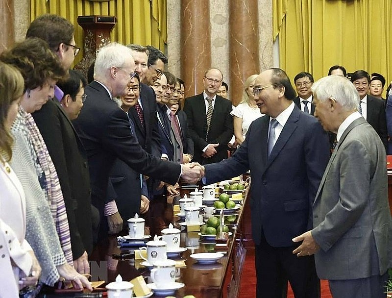 President Calls for Cooperation of International Scientists in Development President Calls for Cooperation of International Scientists in Development