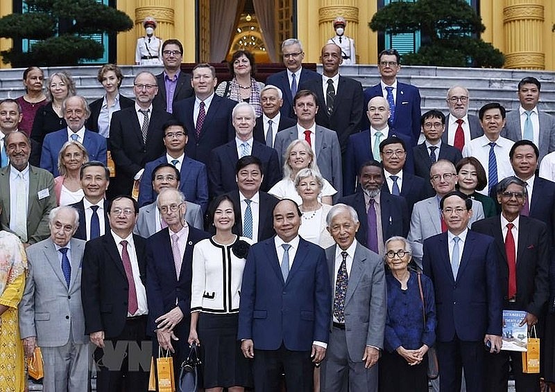 President Calls for Cooperation of International Scientists in Development President Calls for Cooperation of International Scientists in Development