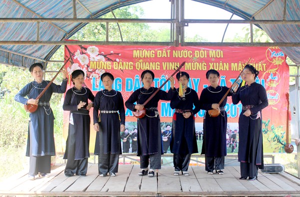 Gìn giữ và phát huy giá trị di sản then
