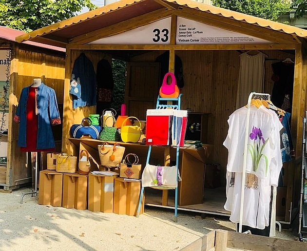Vietnam Day in Switzerland: Made in Vietnam Green Fashion Vietnam Day in Switzerland: Made in Vietnam Green Fashion