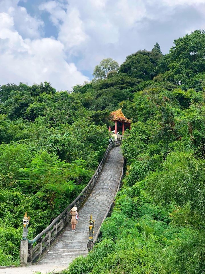Chùa Tà Pạ - Ngôi chùa Khmer trên núi độc đáo ở An Giang Chùa Tà Pạ - Ngôi chùa Khmer trên núi độc đáo ở An Giang