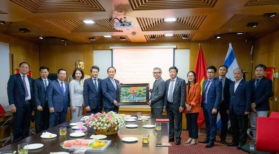 Hanoi Capital's delegation worked with the Vietnamese Embassy in Israel Hanoi Capital's delegation worked with the Vietnamese Embassy in Israel