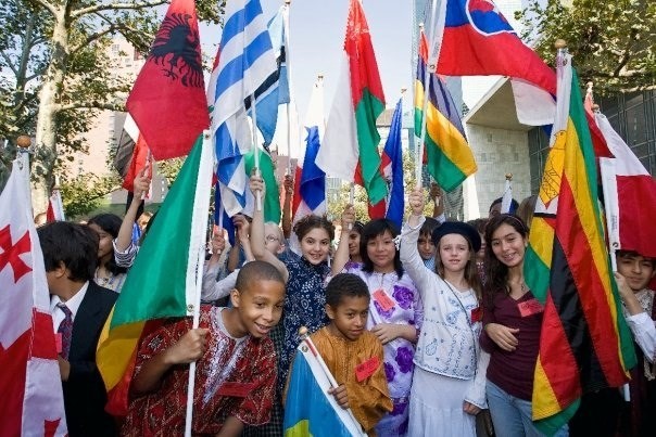 Hòa bình dưới "mái nhà chung" cho tất cả mọi người | Đời sống | Vietnam+ (VietnamPlus) Hòa bình dưới "mái nhà chung" cho tất cả mọi người | Đời sống | Vietnam+ (VietnamPlus)