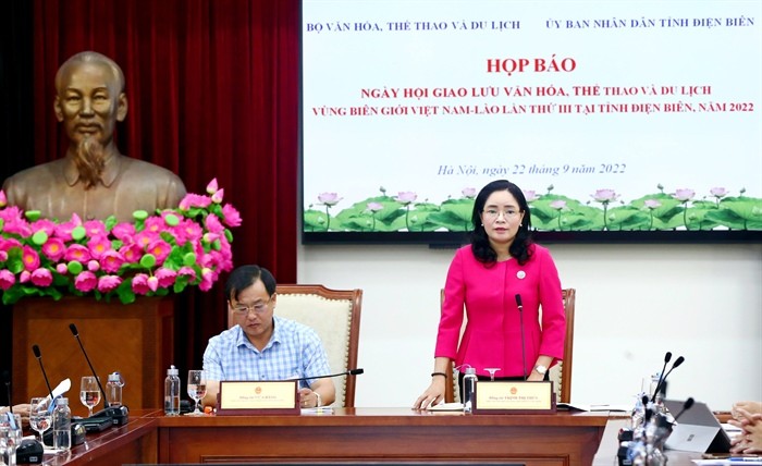 Giao lưu văn hóa, thể thao và du lịch vùng biên giới Việt Nam-Lào | Văn hóa | Vietnam+ (VietnamPlus) Giao lưu văn hóa, thể thao và du lịch vùng biên giới Việt Nam-Lào | Văn hóa | Vietnam+ (VietnamPlus)