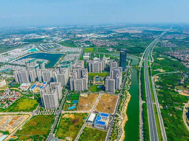 Các đại đô thị Vinhomes ở phía Đông Hà Nội luôn dẫn đầu danh sách “nơi an cư” được giới nhà giàu lựa chọn Các đại đô thị Vinhomes ở phía Đông Hà Nội luôn dẫn đầu danh sách “nơi an cư” được giới nhà giàu lựa chọn