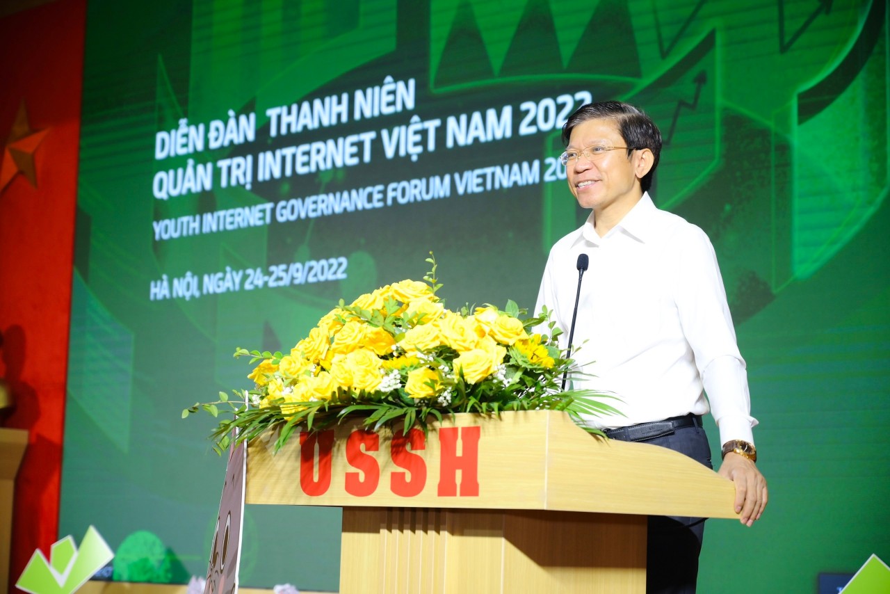 Định hướng những công dân số năng động và trách nhiệm Định hướng những công dân số năng động và trách nhiệm