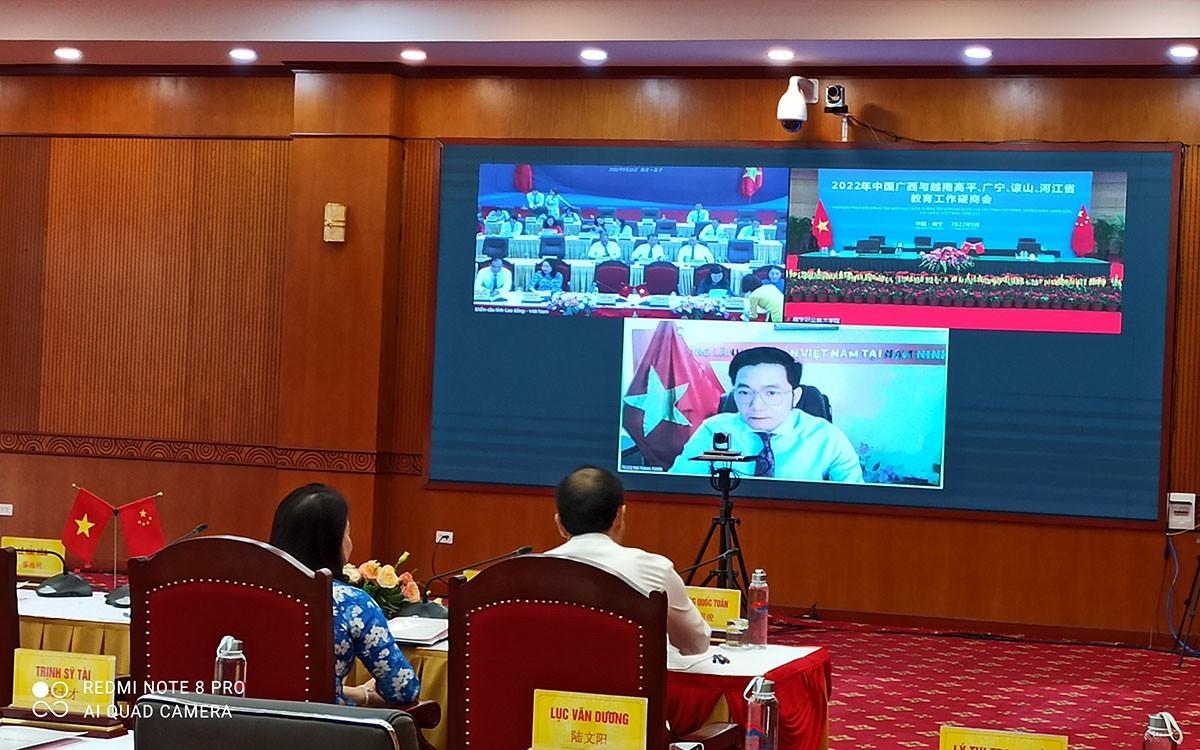 Vietnamese 4 Border Provinces, Guangxi Boost Ties through Education Vietnamese 4 Border Provinces, Guangxi Boost Ties through Education