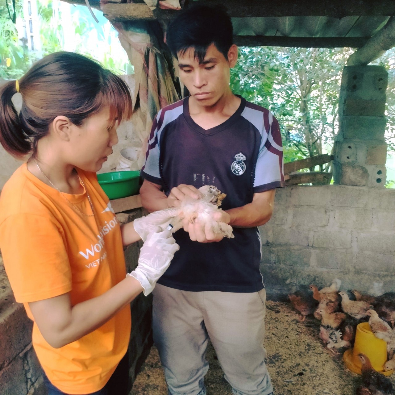 World Vision Việt Nam đã hỗ trợ 8 hộ gia đình có hoàn cảnh khó khăn ở thôn Phiêng Luông, xã Bình An, huyện Lâm Bình, tỉnh Tuyên Quang World Vision Việt Nam đã hỗ trợ 8 hộ gia đình có hoàn cảnh khó khăn ở thôn Phiêng Luông, xã Bình An, huyện Lâm Bình, tỉnh Tuyên Quang