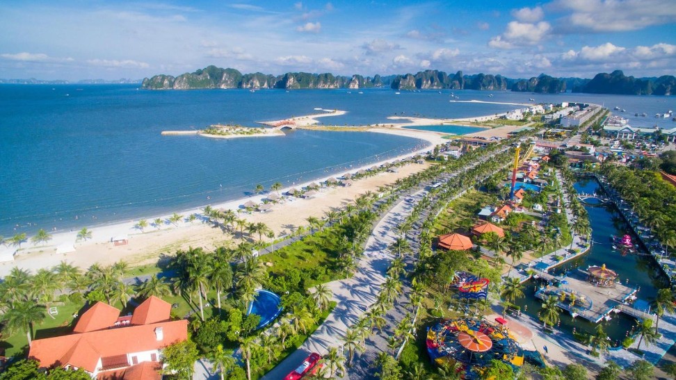 Khám phá Vịnh Hạ Long - kỳ quan thiên nhiên thế giới Khám phá Vịnh Hạ Long - kỳ quan thiên nhiên thế giới