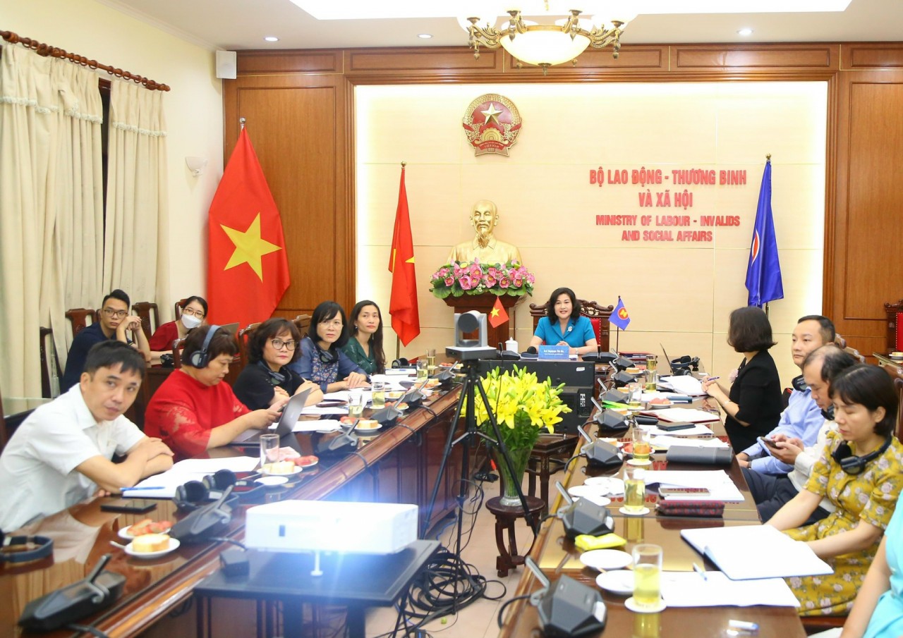 Đối thoại cấp Bộ trưởng ASEAN - Hoa Kỳ về bình đẳng giới và tăng cường quyền năng cho phụ nữ Đối thoại cấp Bộ trưởng ASEAN - Hoa Kỳ về bình đẳng giới và tăng cường quyền năng cho phụ nữ