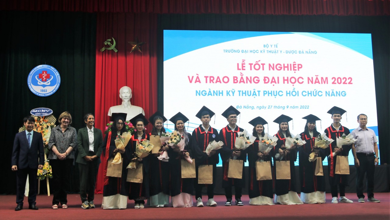 20 students of Vietnam's first ever Bachelor’s of Rehabilitation with specialization in Speech and Language Therapy (SALT) program on their graduation at the Da Nang University of Medical Technology and Pharmacy. 20 students of Vietnam's first ever Bachelor’s of Rehabilitation with specialization in Speech and Language Therapy (SALT) program on their graduation at the Da Nang University of Medical Technology and Pharmacy.