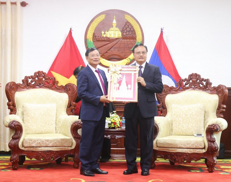 Liên hoan hữu nghị nhân dân Việt Nam - Lào giúp thế hệ trẻ hiểu, xây dựng, phát triển quan hệ hai nước Liên hoan hữu nghị nhân dân Việt Nam - Lào giúp thế hệ trẻ hiểu, xây dựng, phát triển quan hệ hai nước
