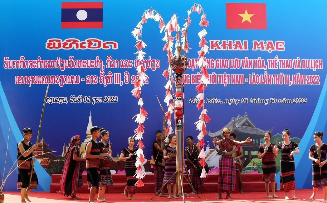 The festival is set to feature a host of activities, including a fashion show of traditional costumes, exhibitions of border tourism and culture, a musical gala, and sport events. The festival is set to feature a host of activities, including a fashion show of traditional costumes, exhibitions of border tourism and culture, a musical gala, and sport events.