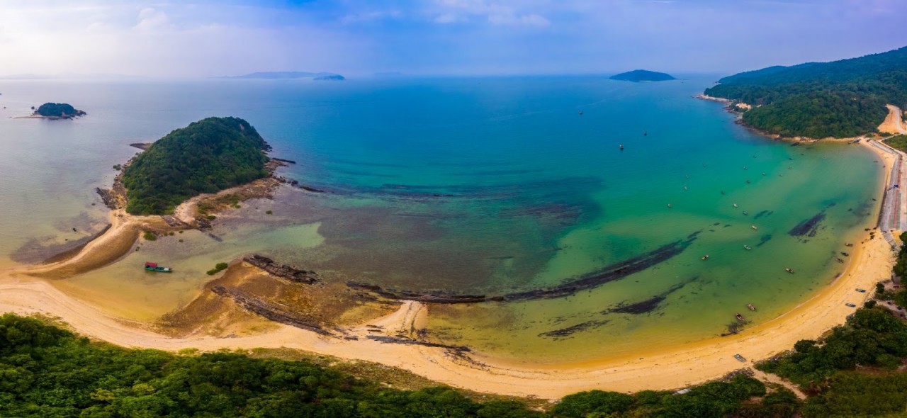 Photo: Kham pha Co To Photo: Kham pha Co To