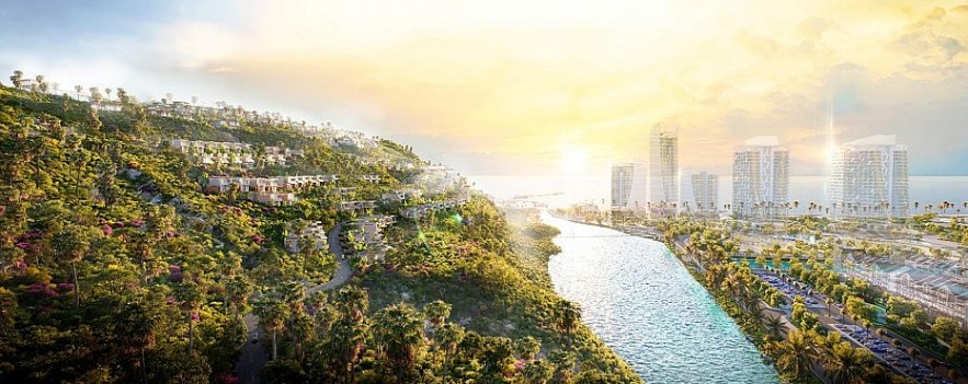 Hollywood Hills owns a unique elevation on the hillside embracing the bay. Hollywood Hills owns a unique elevation on the hillside embracing the bay.