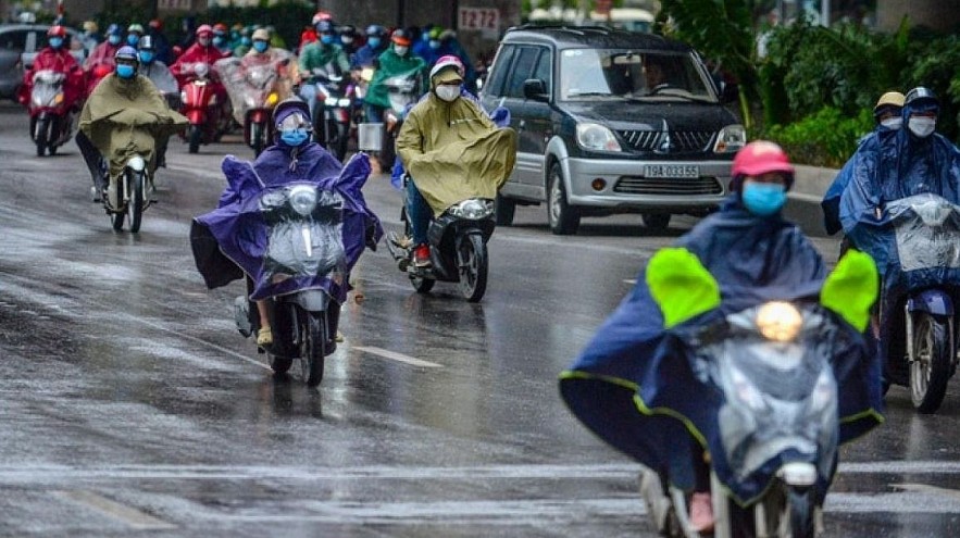Vietnam Business & Weather Briefing (Oct 4): Petrol prices fall to over a year record low Vietnam Business & Weather Briefing (Oct 4): Petrol prices fall to over a year record low