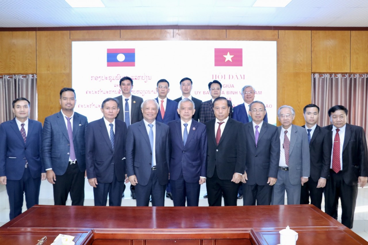 Các đại biểu chụp ảnh kỷ niệm (Ảnh: Thu Hà). Các đại biểu chụp ảnh kỷ niệm (Ảnh: Thu Hà).