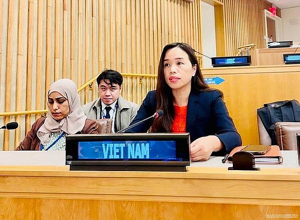 Việt Nam kêu gọi loại bỏ phân biệt đối xử với phụ nữ, trẻ em gái | Xã hội | Vietnam+ (VietnamPlus) Việt Nam kêu gọi loại bỏ phân biệt đối xử với phụ nữ, trẻ em gái | Xã hội | Vietnam+ (VietnamPlus)