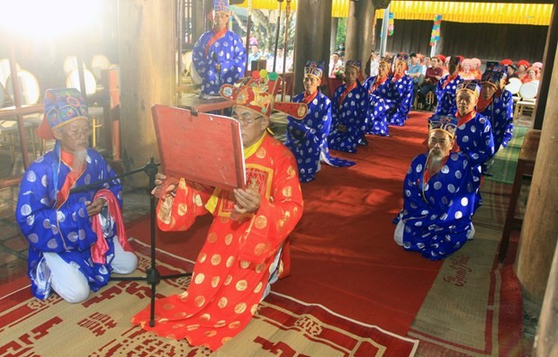 Lễ khai chỉ tại lễ hội chùa Keo mùa thu năm 2022. Ảnh: Thế Duyệt – TTXVN Lễ khai chỉ tại lễ hội chùa Keo mùa thu năm 2022. Ảnh: Thế Duyệt – TTXVN