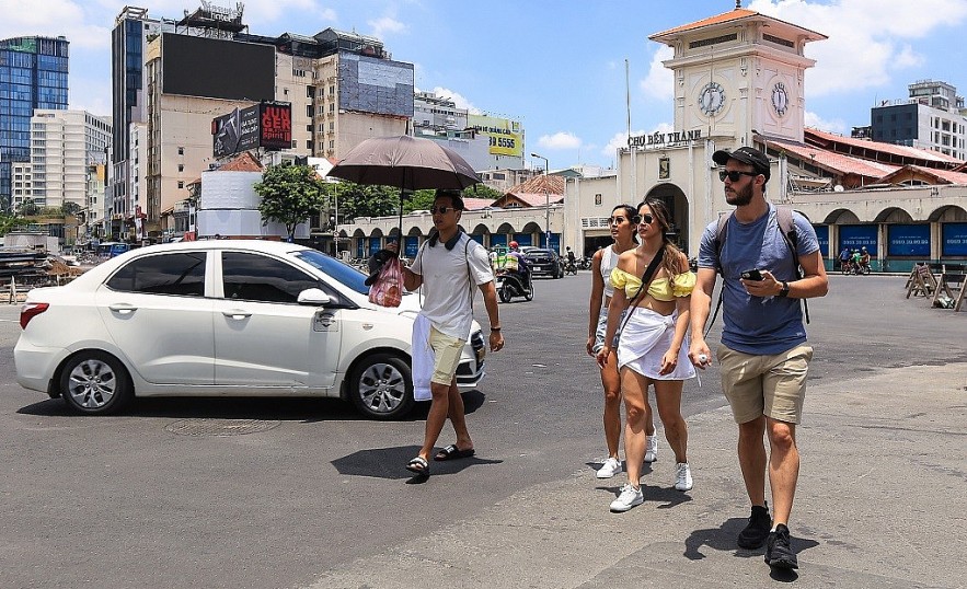 International Visitors are Coming to Ho Chi Minh City Once Again International Visitors Return to Ho Chi Minh City