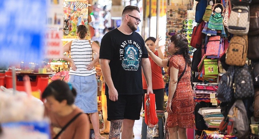 International Visitors are Coming to Ho Chi Minh City Once Again International Visitors Return to Ho Chi Minh City